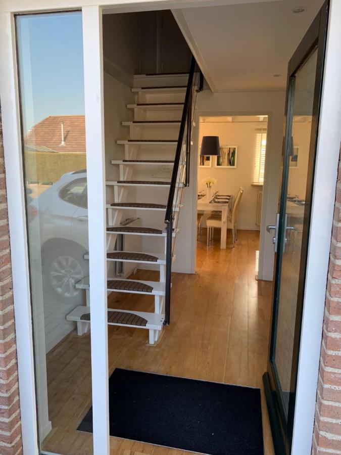 Vakantiewoning Aan Het Veerse Meer Wolphaartsdijk エクステリア 写真